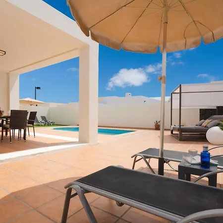 Villa Juabel Playa Blanca